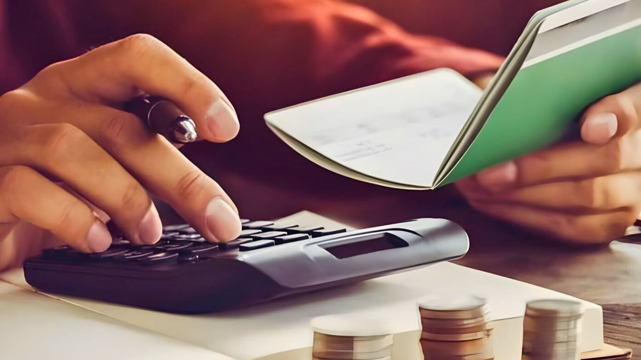 Caro bollette, cosa bisogna fare per ottenere il rimborso