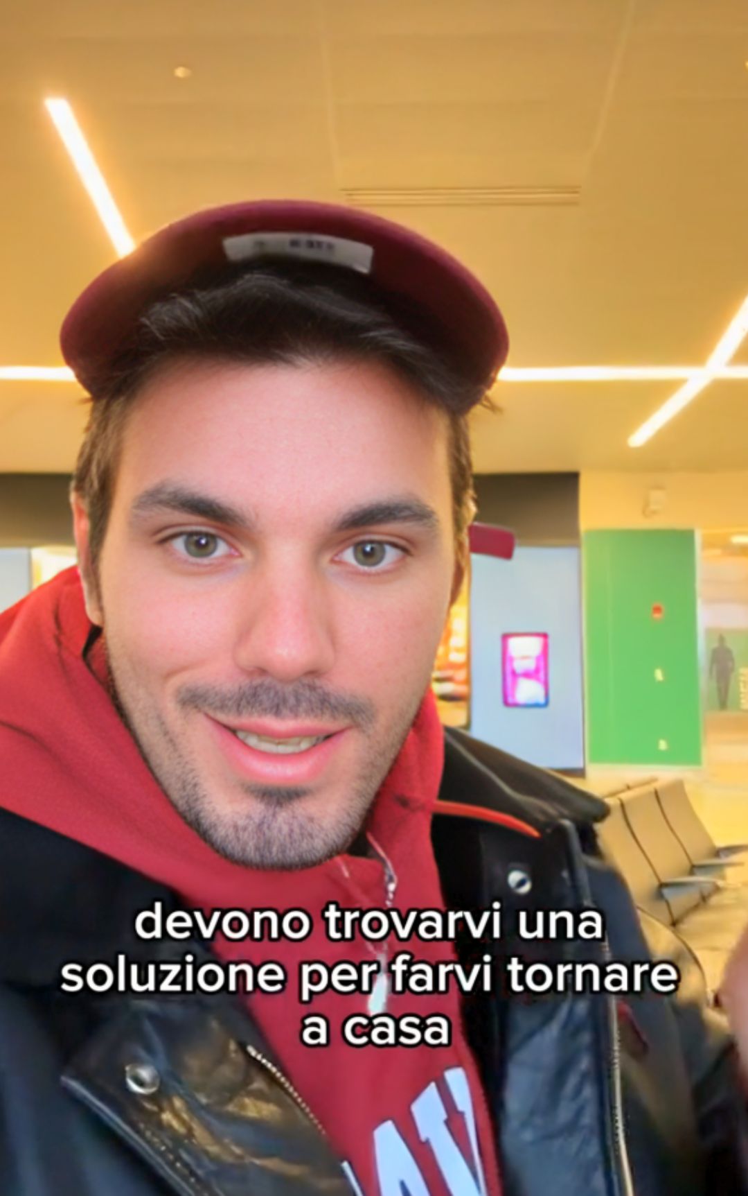 Volo intercontinentale cancellato: la soluzione dell'influencer