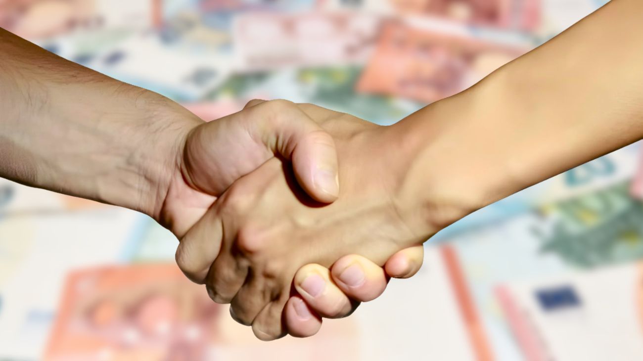 Busta paga, a maggio il pagamento degli arretrati