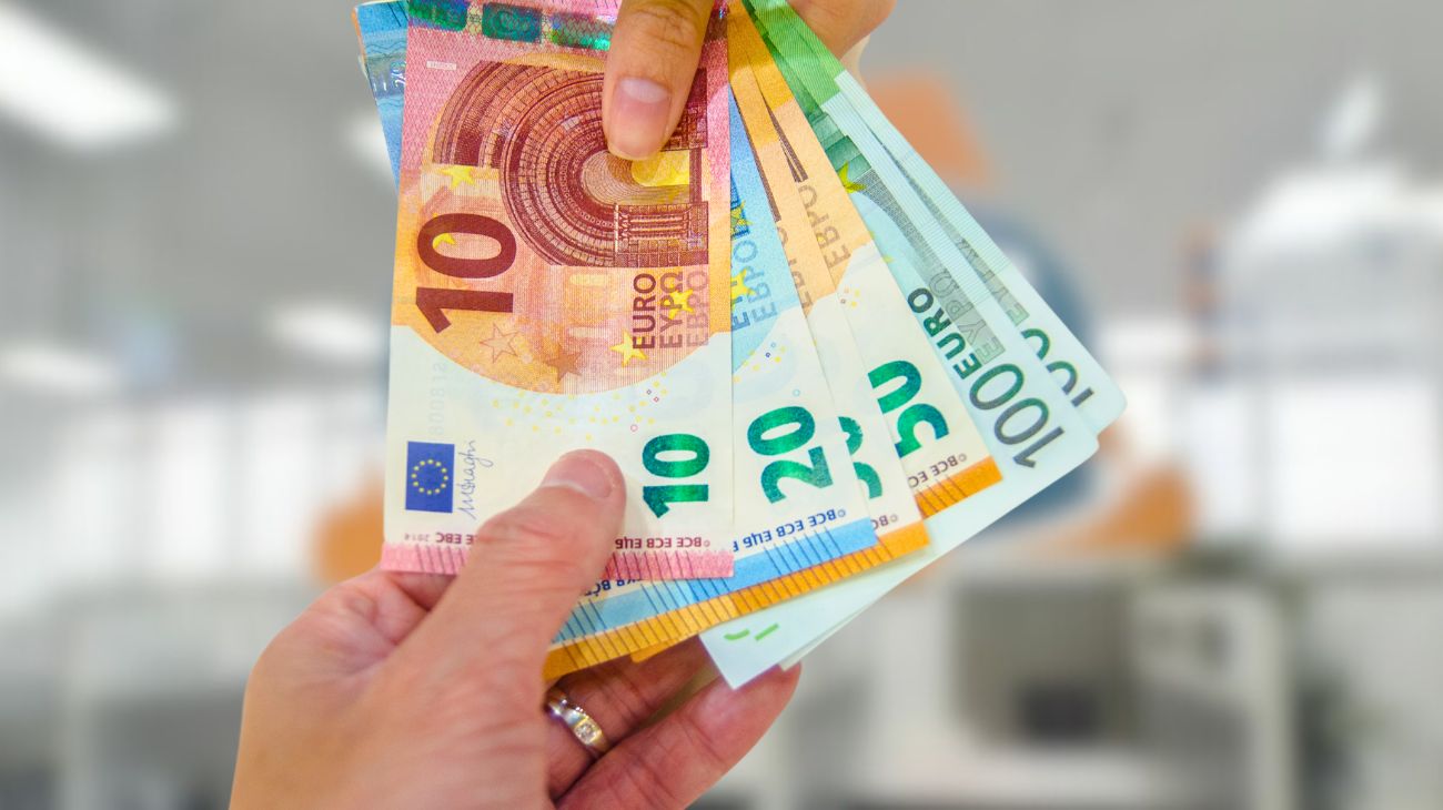 Conto corrente, avvisi in arrivo per gli italiani