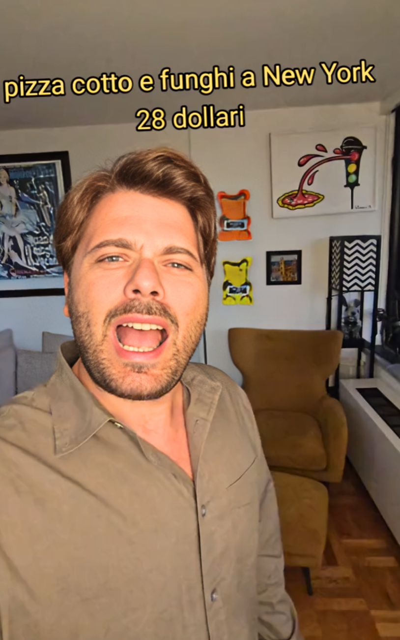 New York, influencer mostra quanto ha speso per una pizza