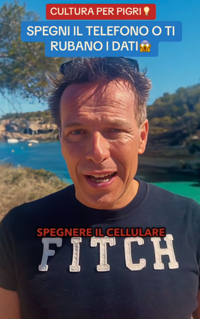 Smartphone, lo strano consiglio per proteggersi dagli attacchi