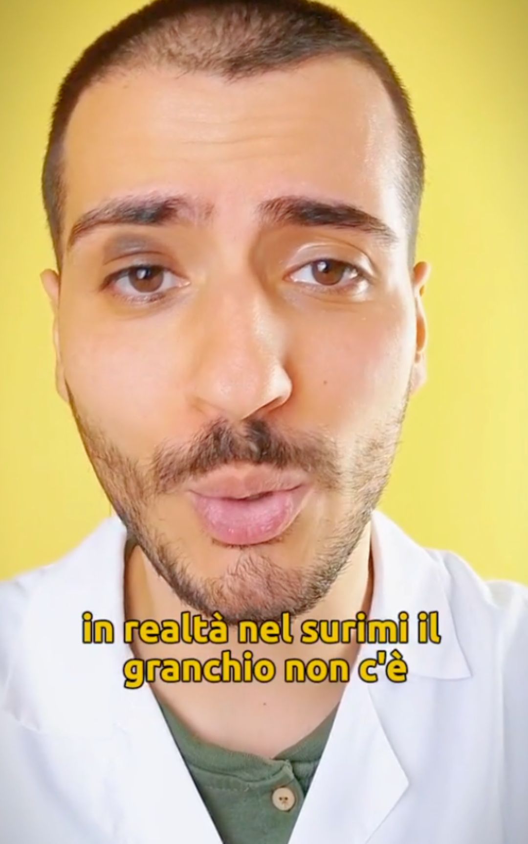 Supermercati, il nutrizionista svela l'inganno del surimi