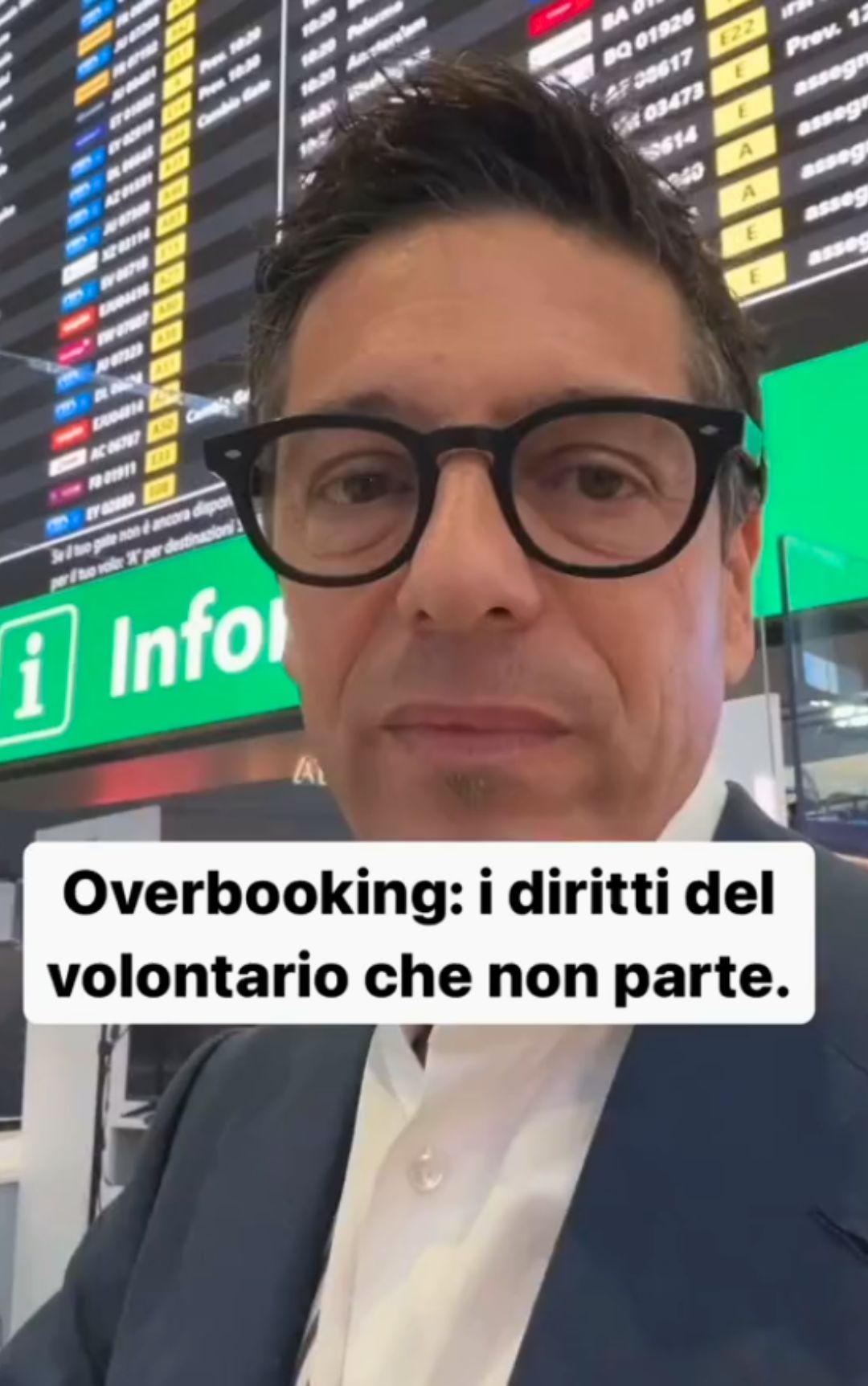 Volo in overbooking, il video di Massimiliano Dona sui diritti dei passeggeri