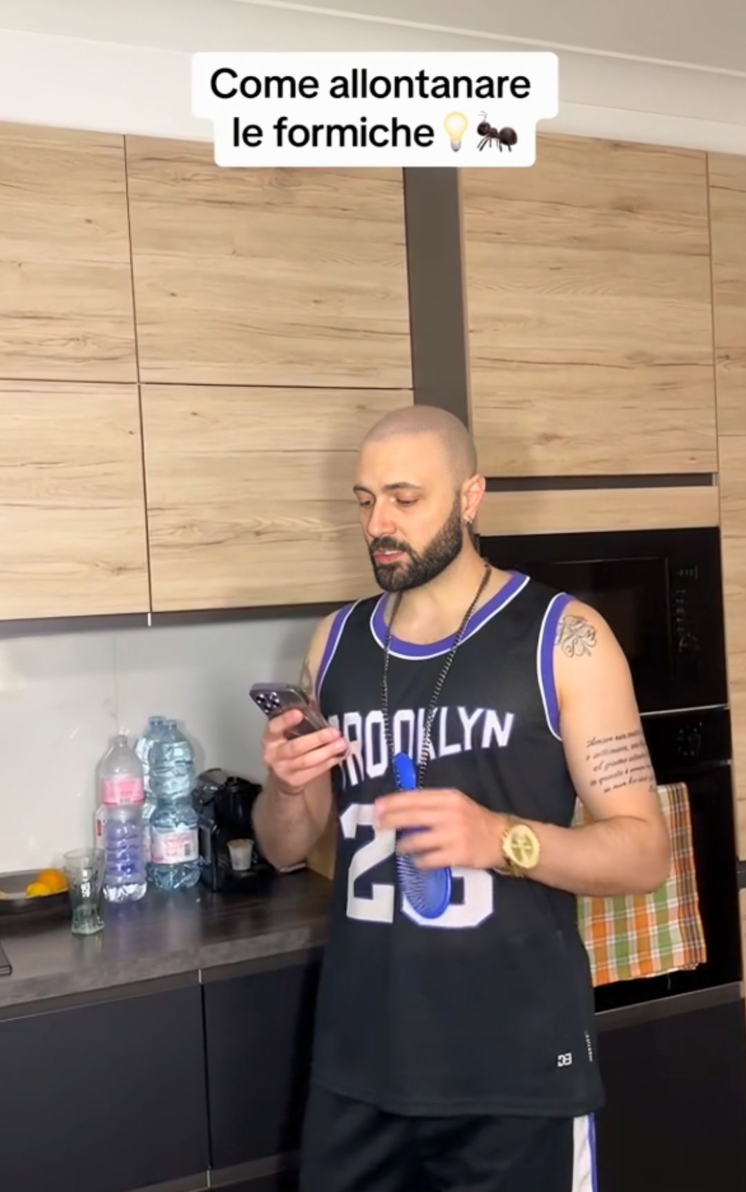 Formiche, come tenerle lontane grazie a questo semplice trucco