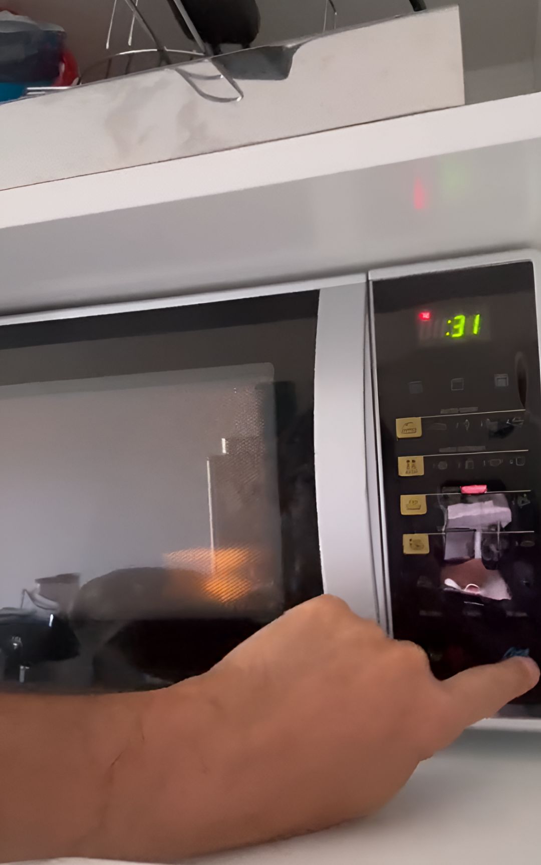 Spugna per i piatti, l'importanza della pulizia