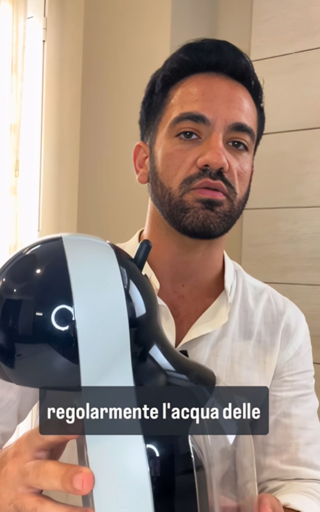 Macchina da caffè, cosa succede se non si sostituisce regolarmente l'acqua