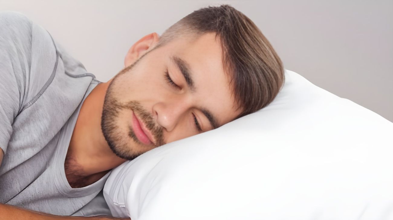 Sonno difficile: questi alimenti favoriscono l'addormentamento