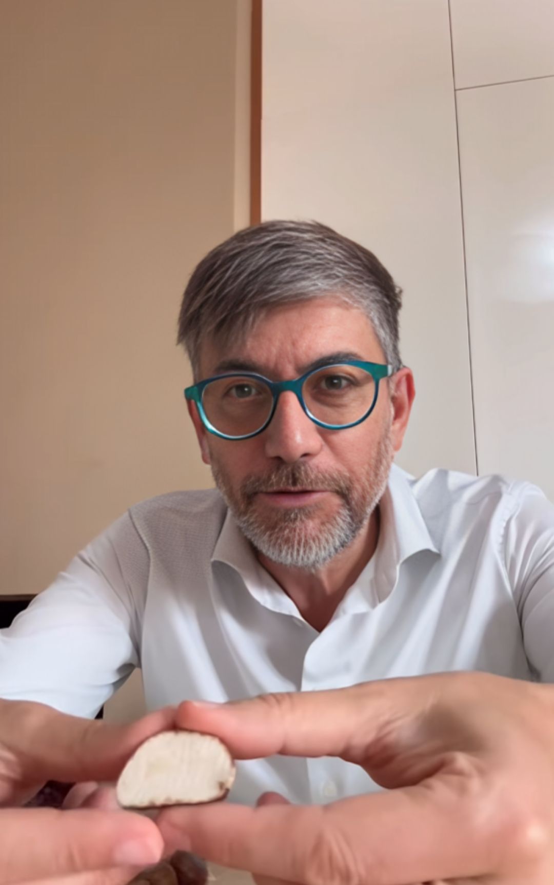 Castagne e marroni, si possono distinguere dall'interno o dall'esterno