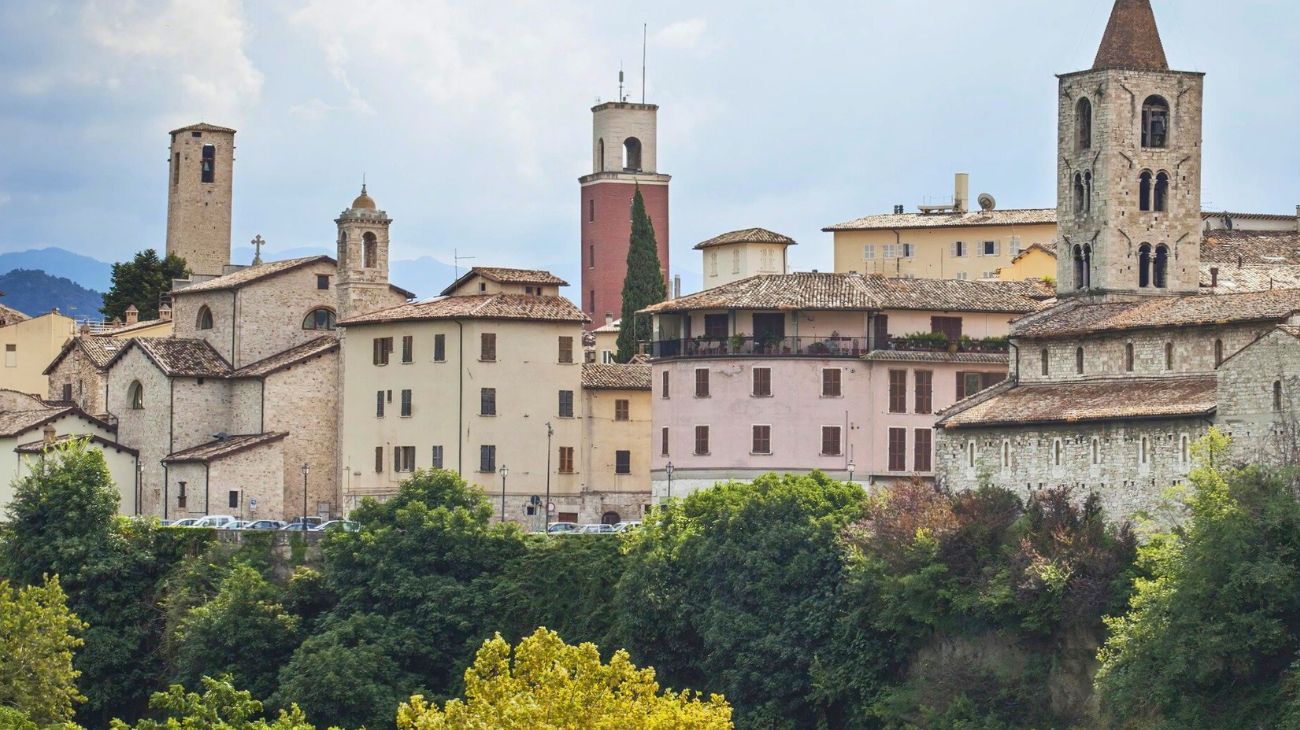 Concorso nelle Marche